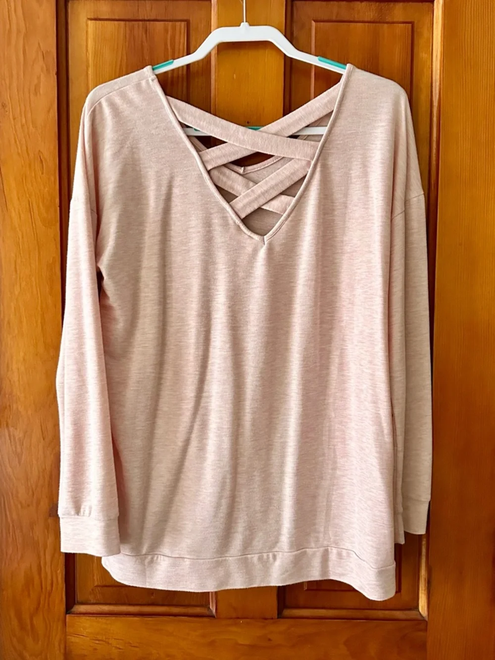 Relaxed V-Neck Crisscross Back Sweatshirt - Soft Pink Size L - Picture 2 of 6